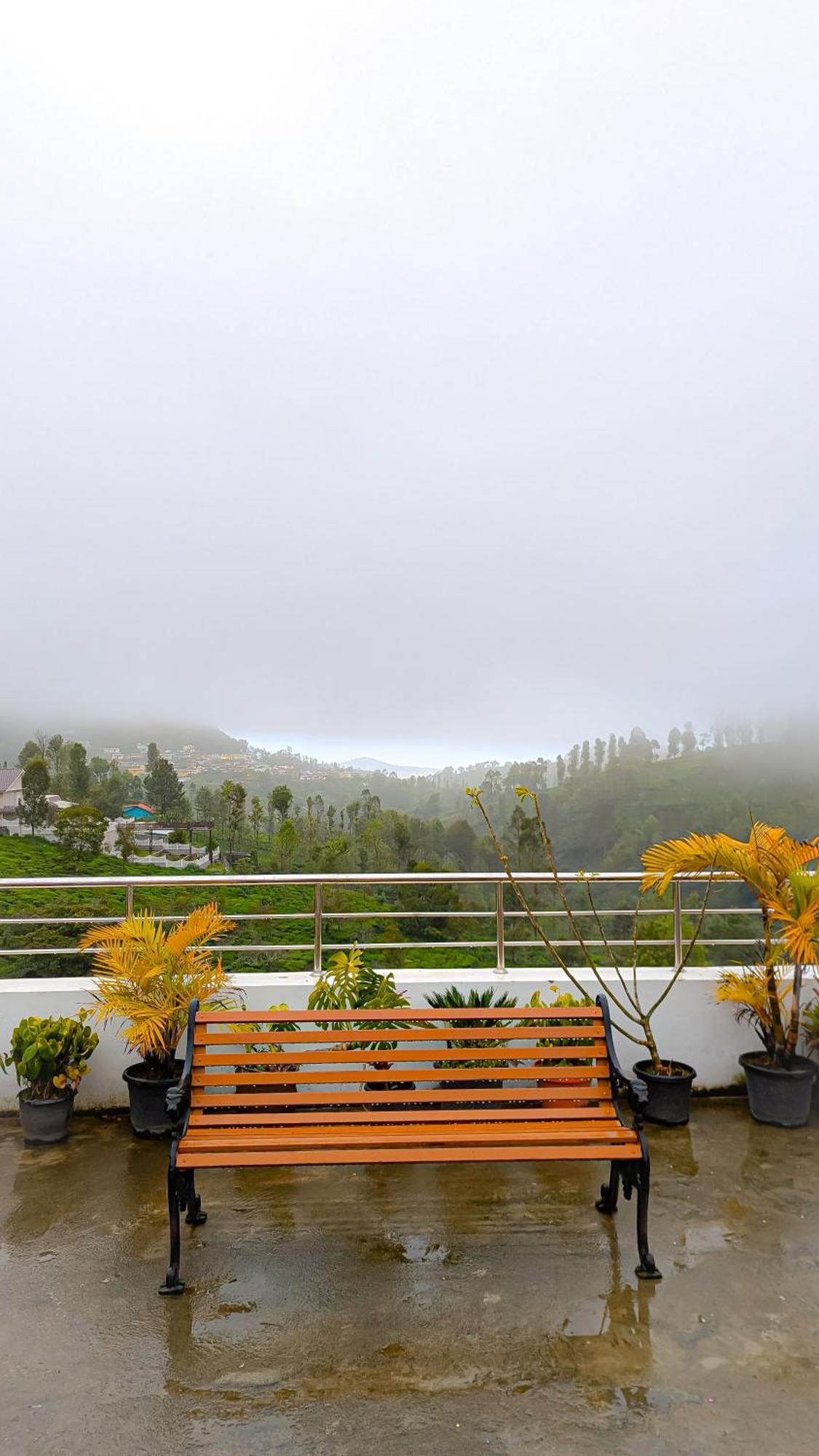 Valley View Inn, Kotagiri Kültér fotó